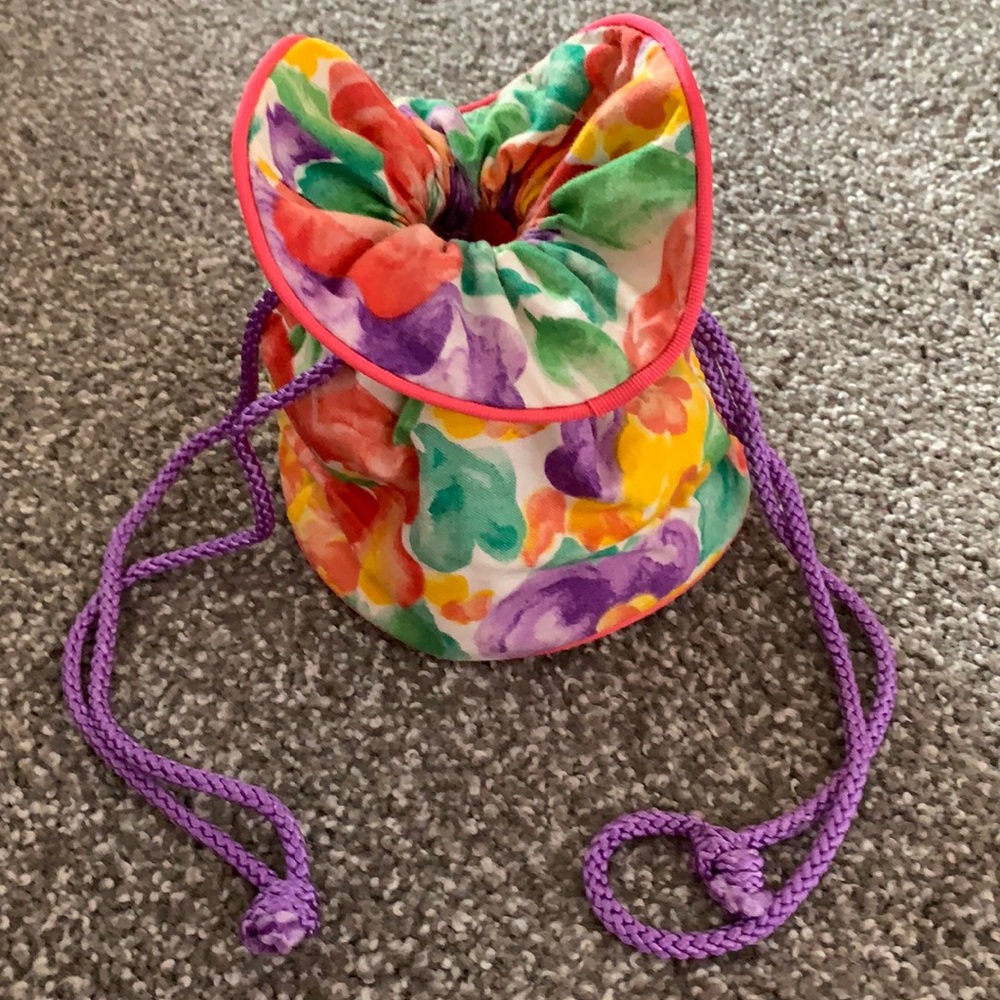 Vintage Oscar De la Renta drawstring Jewelry bag